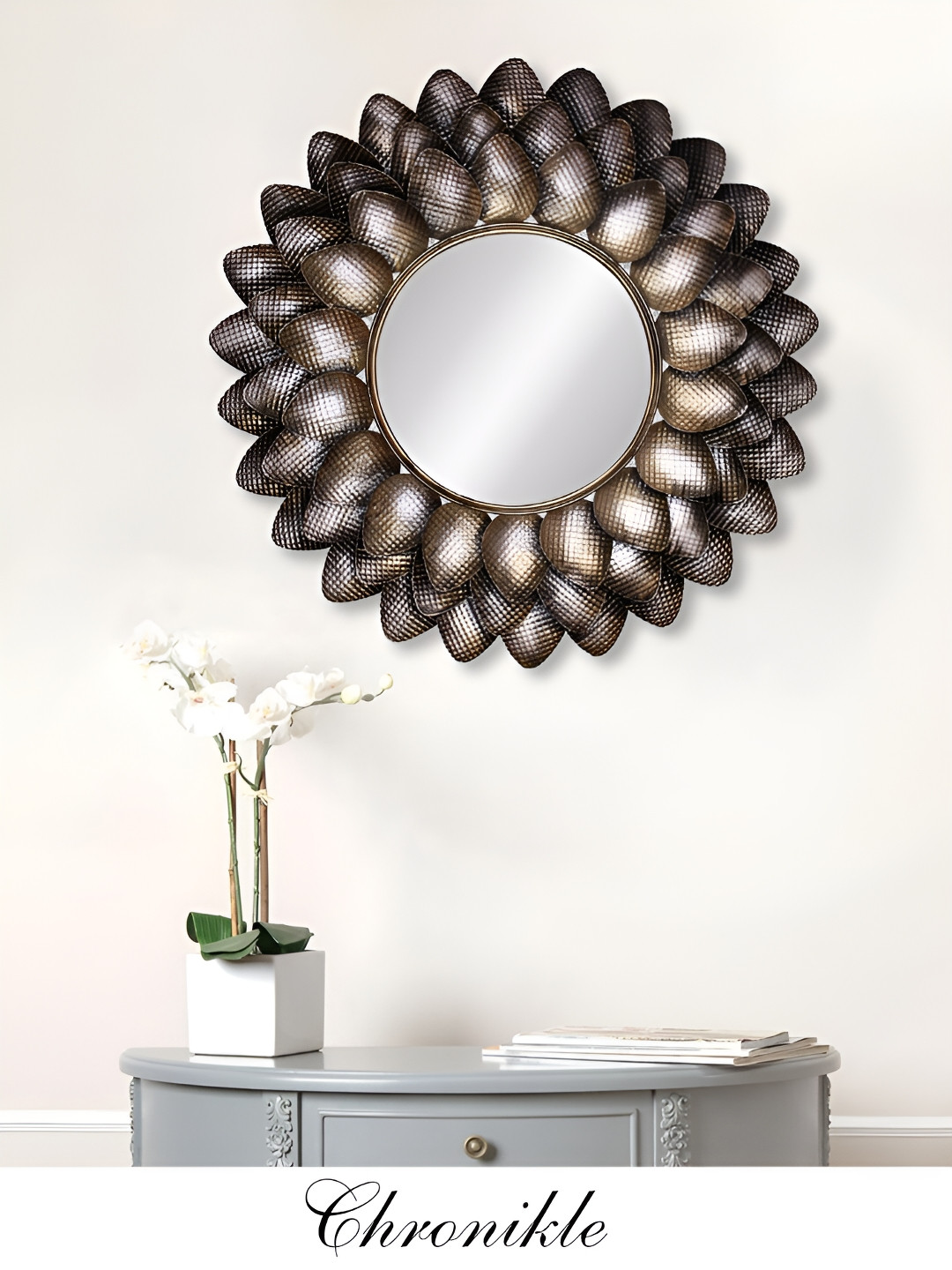 CHRONIKLE Black & Metallic-toned Textured  Round Decor Wall Mirror