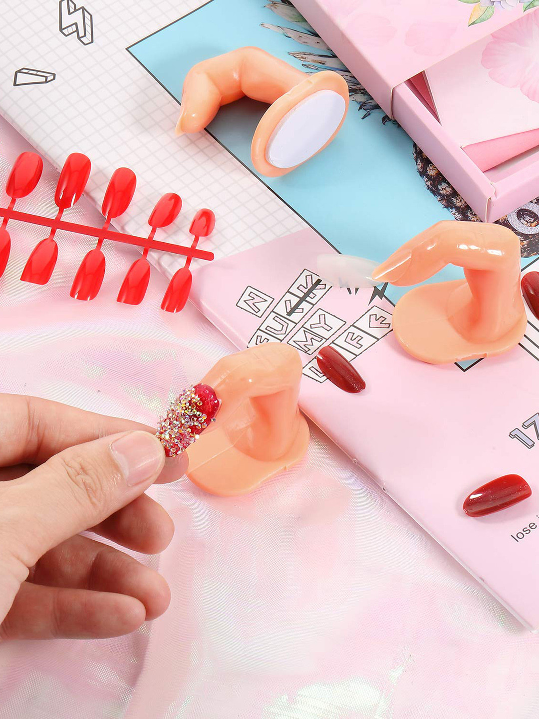 FEELHIGH 35Pcs Practice Fake Fingers Nail Art