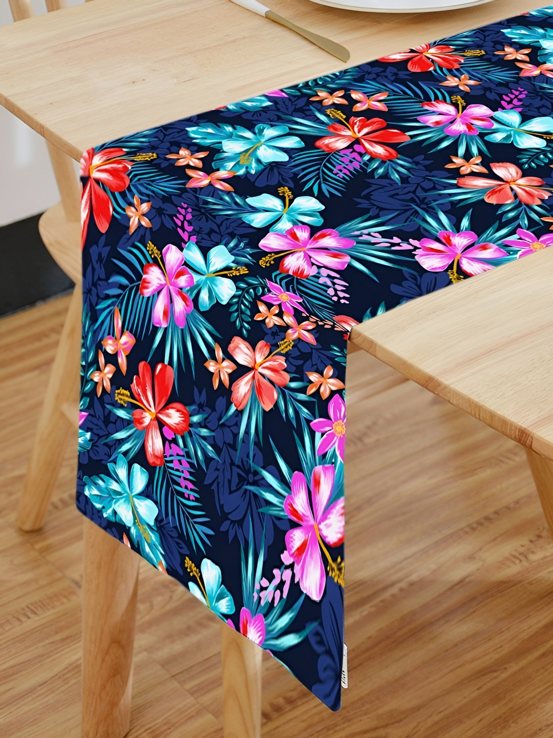 HOMADORN Black & Blue Floral Table Runner