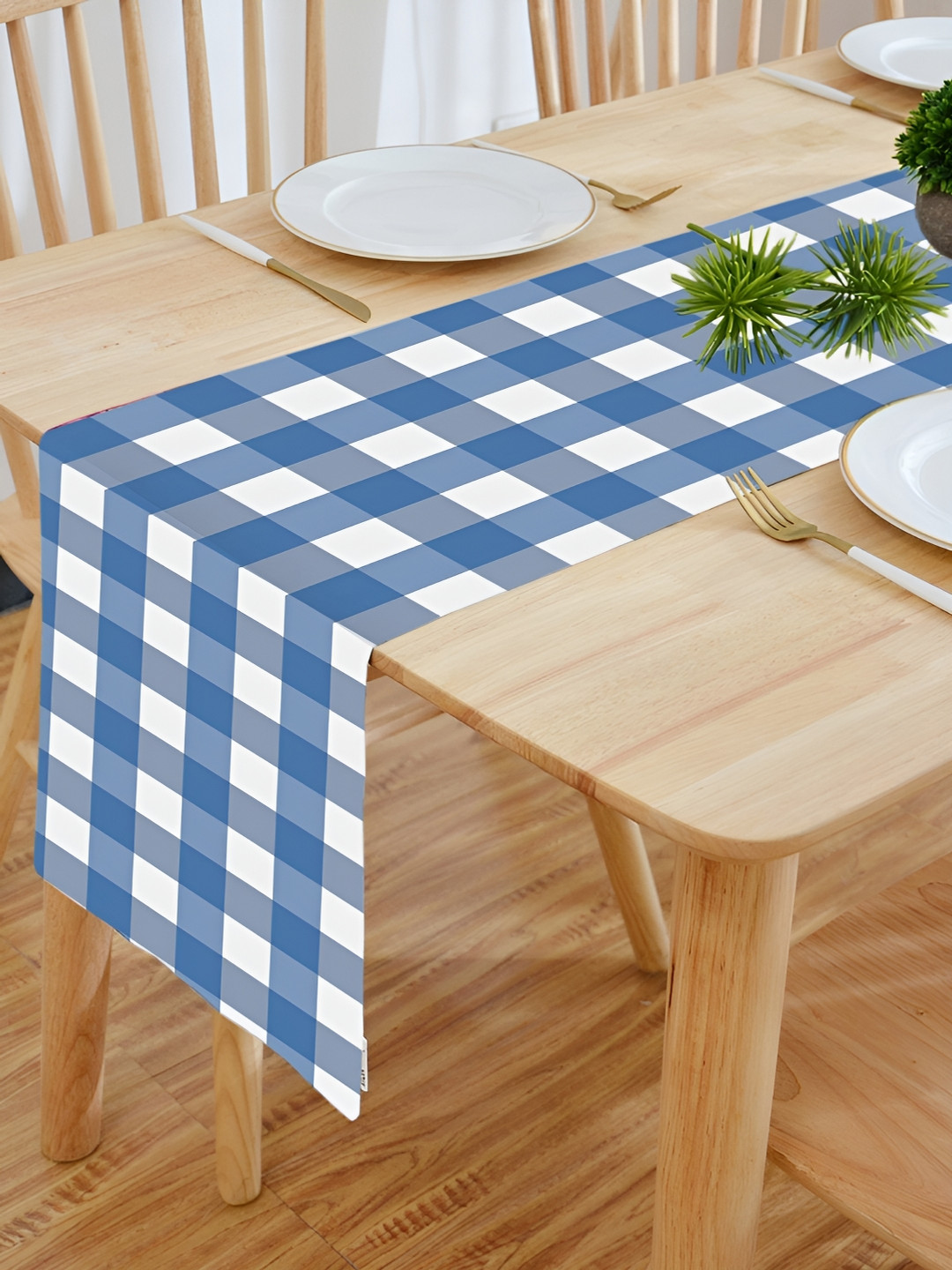 HOMADORN Blue & White Checked Table Runner