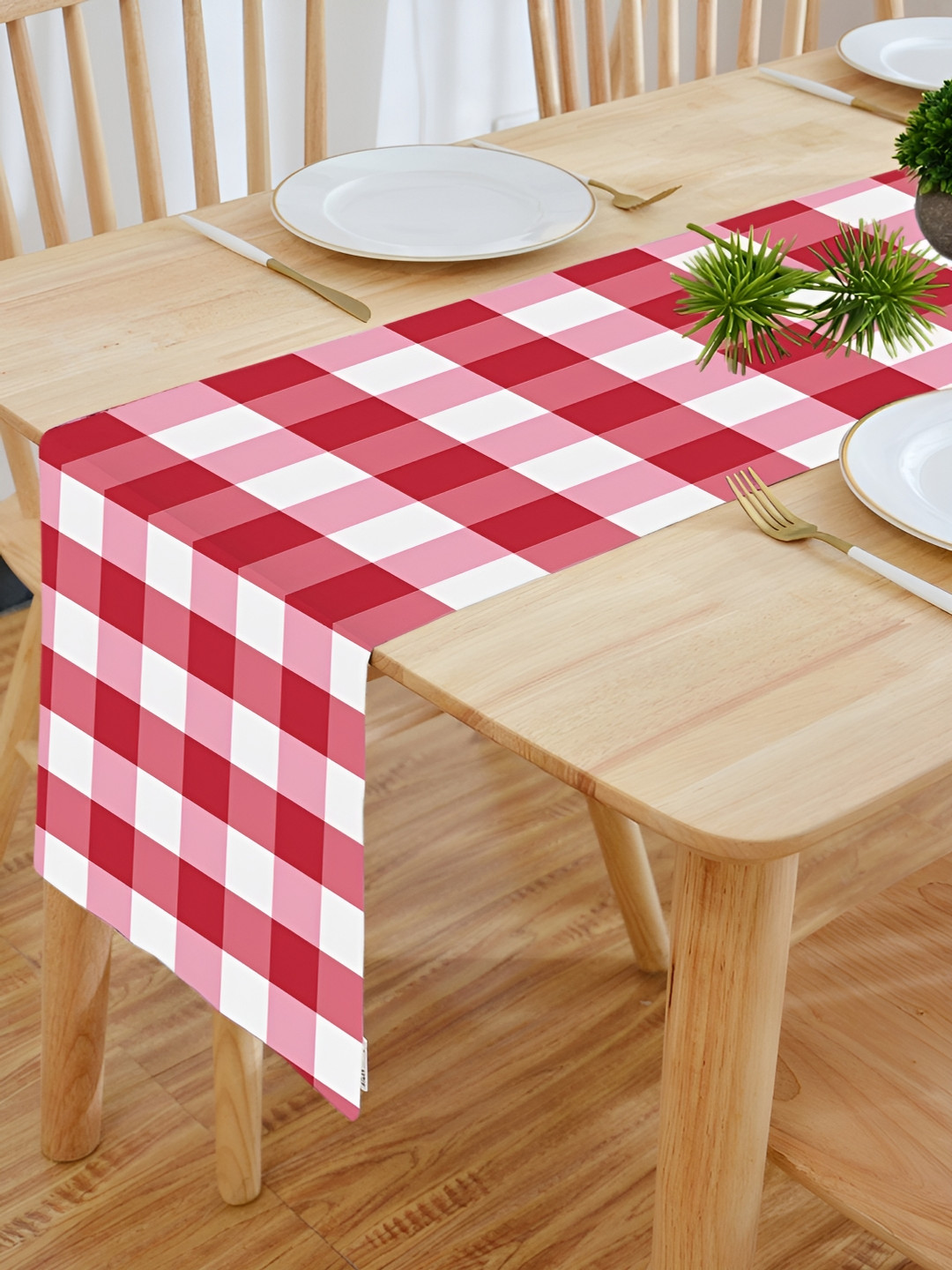HOMADORN Red & White Checked Double Layered 6 Seater Table Runner