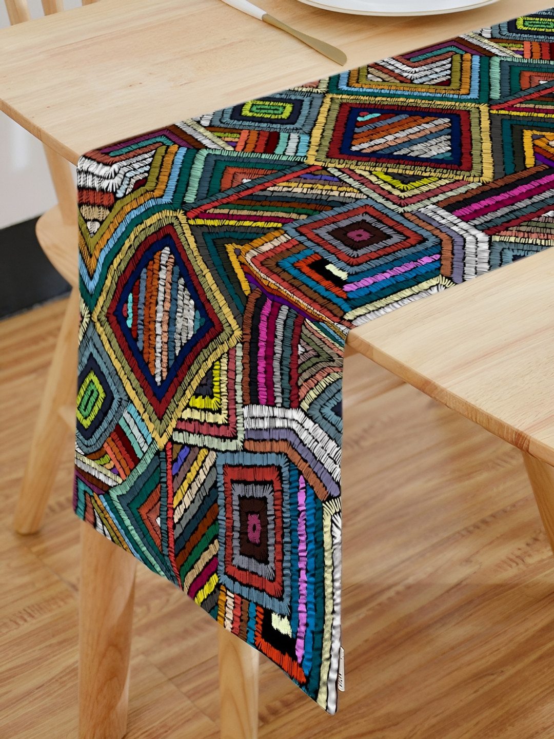 HOMADORN Blue & red Geometric 4 Seater Table Runner