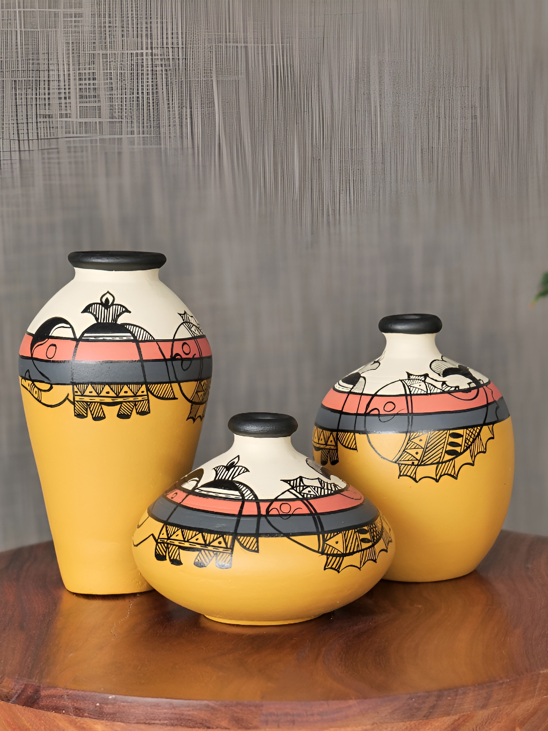 ARTYSTA BEAUTIFYING LIVES Mustard-Yellow & Black 3 Pcs Madhubani Hand-Painted Flower Vases
