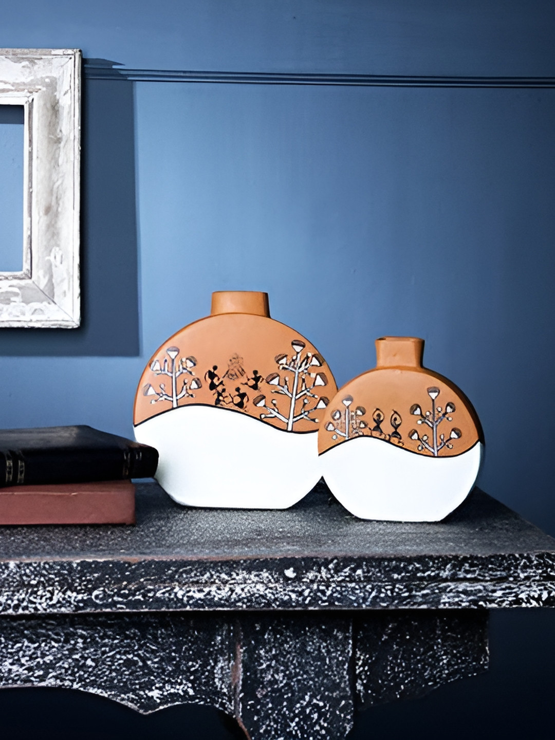 ARTYSTA BEAUTIFYING LIVES Orange & White 2 Pieces Printed Teracotta Flower Vases