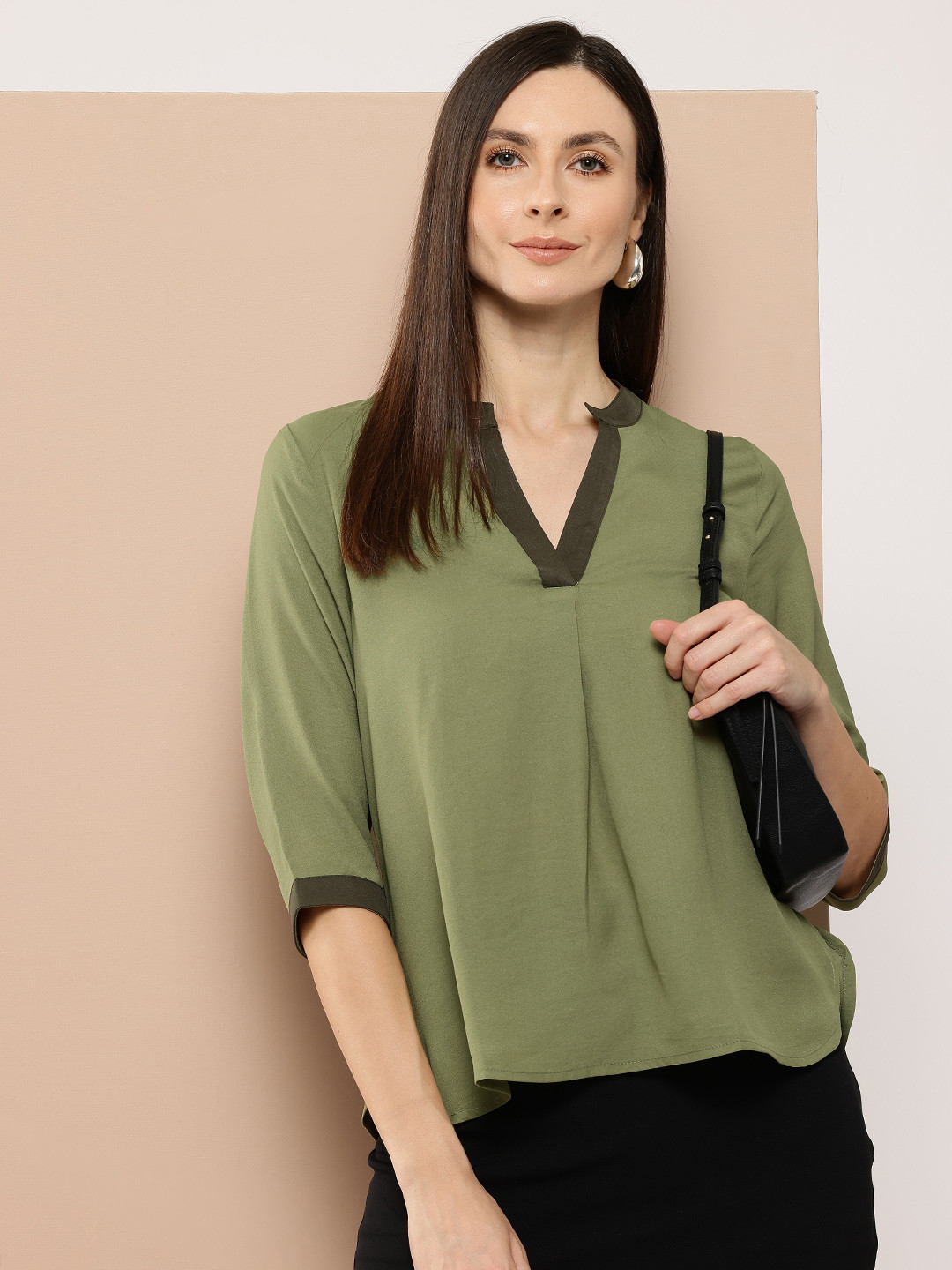 Chemistry Mandarin Neck Pleated Top