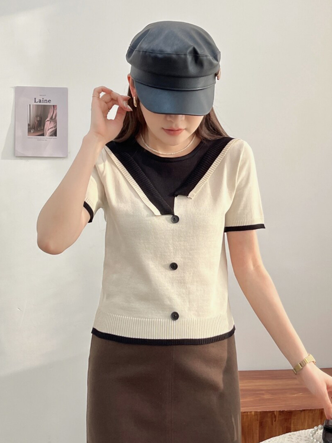 StyleCast Cream-Coloured Round Neck Top