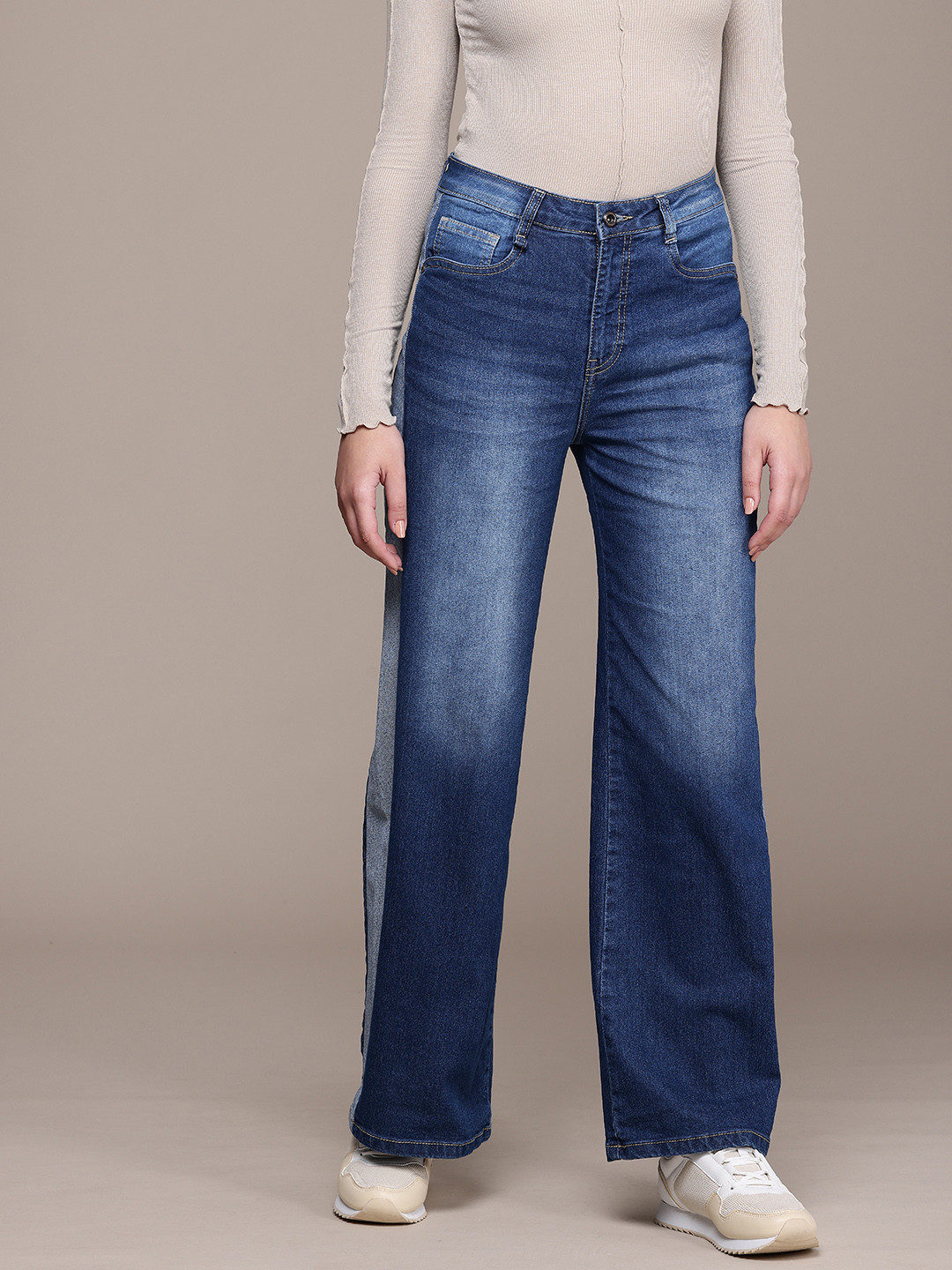 The Roadster Life Co. Women Wide Leg Light Fade Stretchable Jeans with Side Patchwork