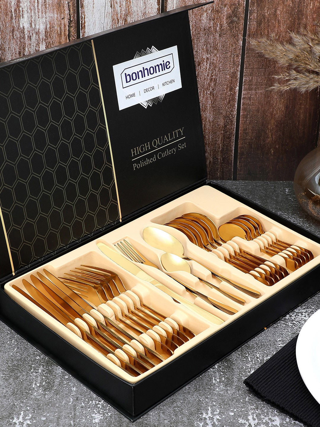 Bonhomie Gold Toned 4 Pieces Steel Cutlery Set