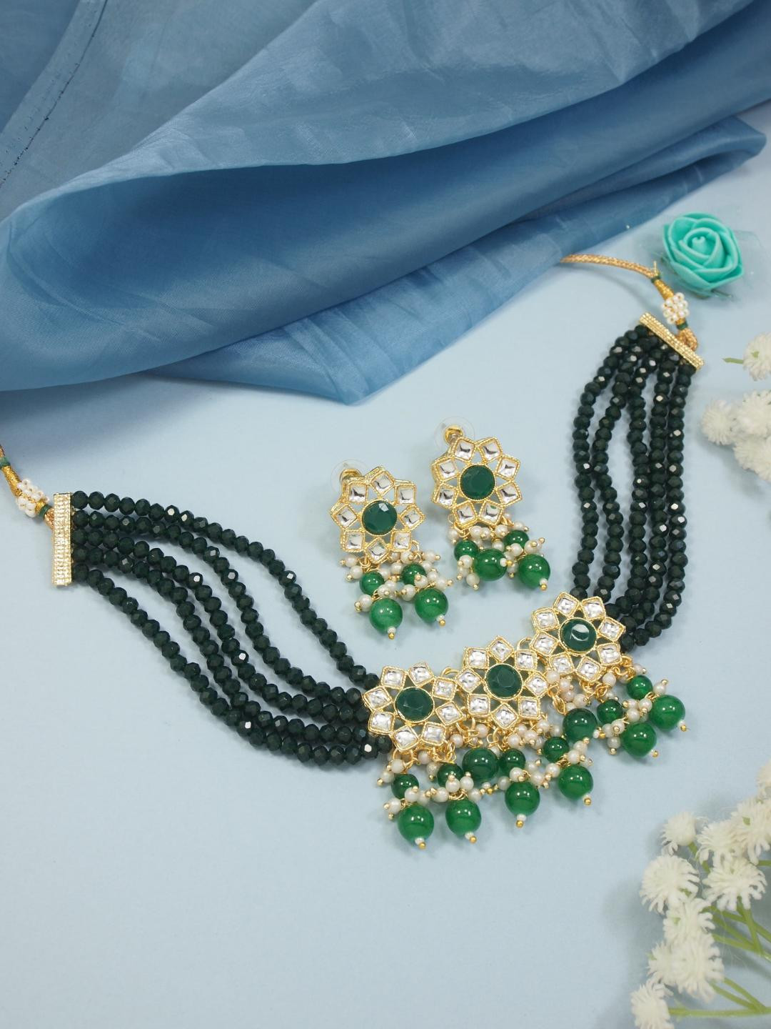 I Jewels Gold-Plated Kundan Studded & Pearl Beaded Choker Necklace With Earrings
