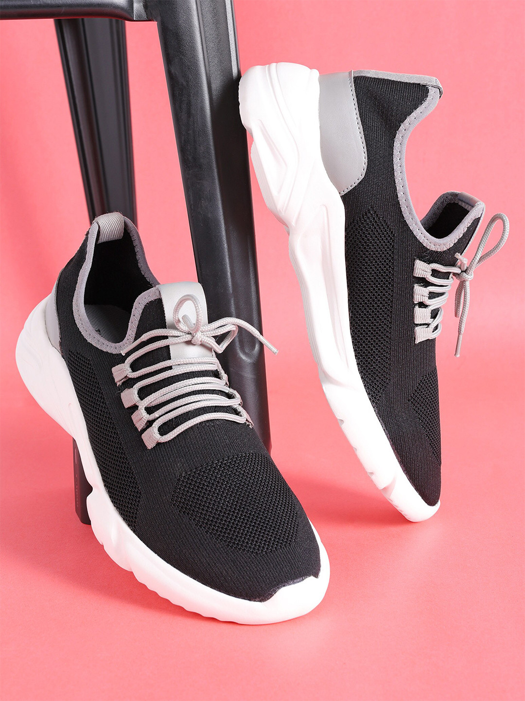 The Indian Garage Co Men Mesh Walking Shoes