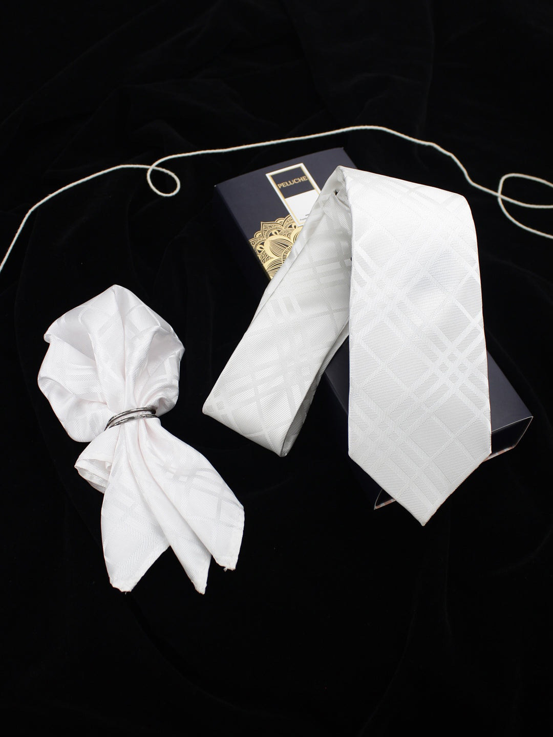 Peluche Men Neck Tie & Pocket Square Set