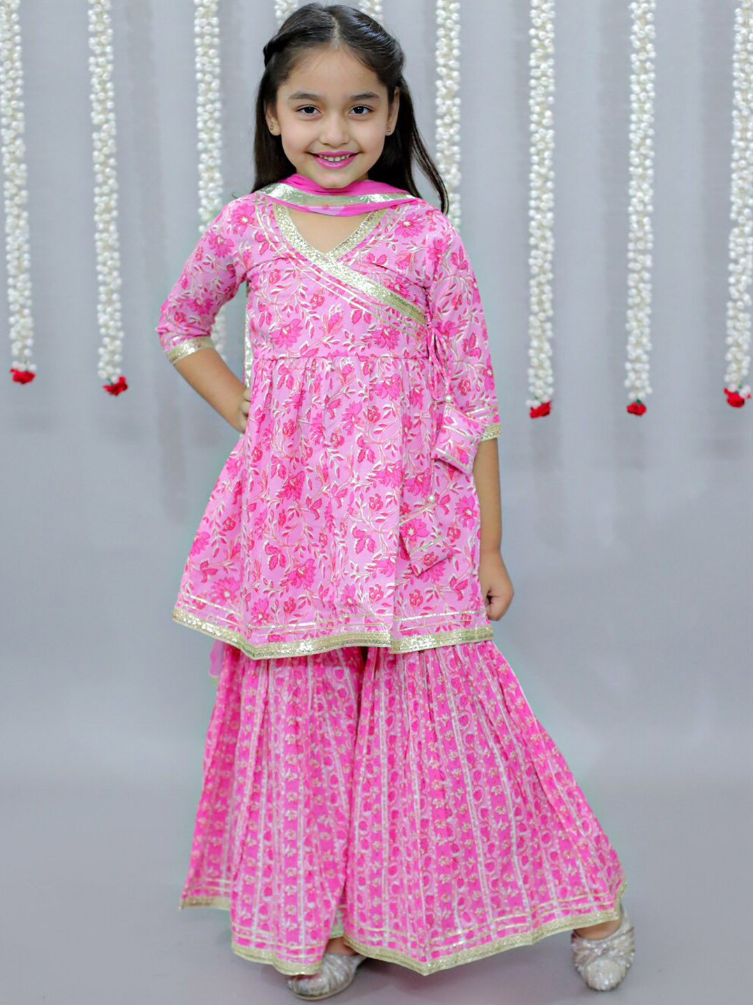 Ka-mee Girls Floral Printed Pure Cotton Kurti with Sharara & Dupatta