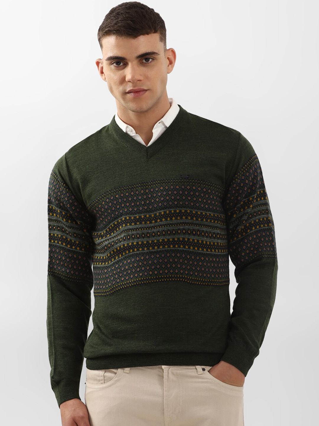 Peter England Casuals Ethnic Motifs Printed V-Neck Pullover Sweater