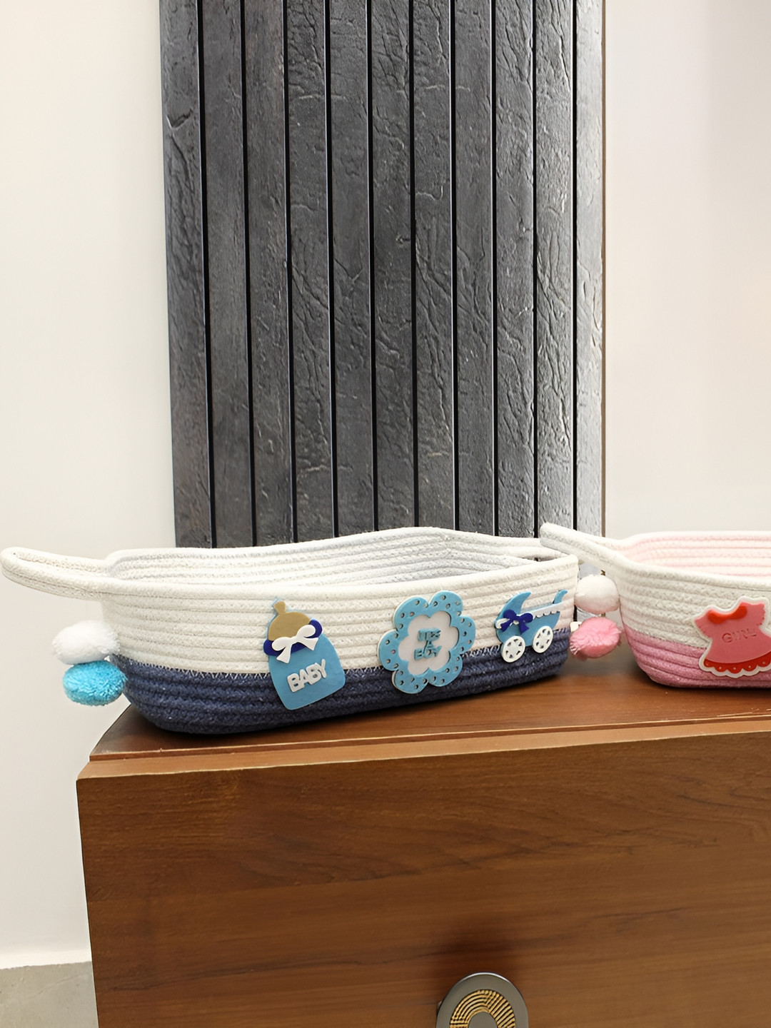 Textile and Beyond White & Pink 2 Pieces Jute Tote Basket