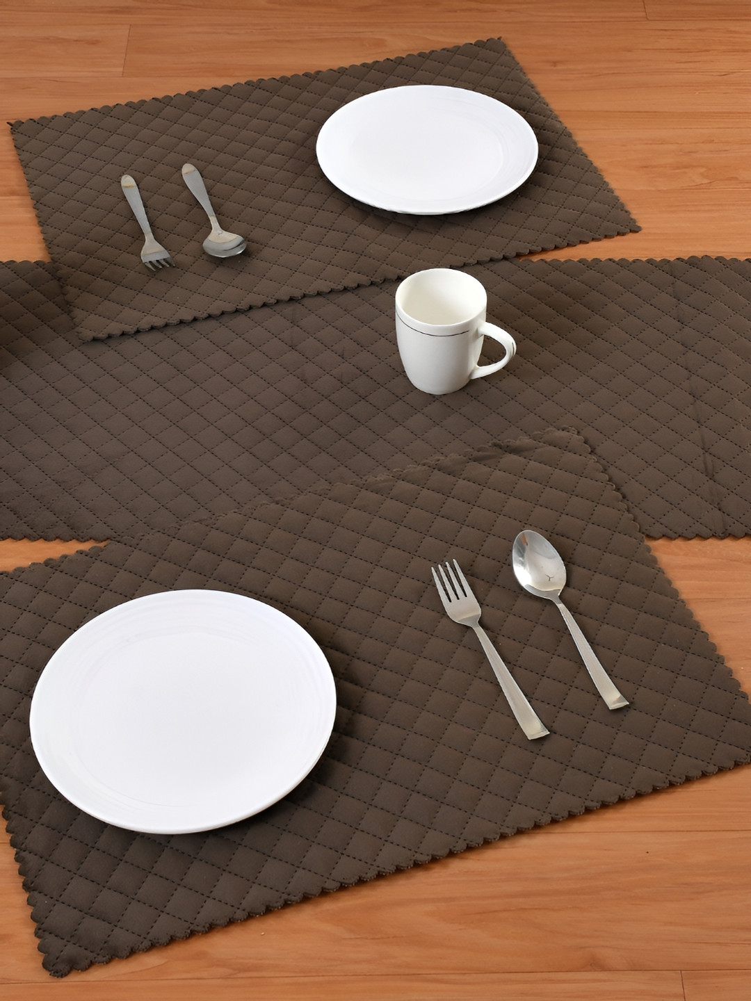 HOMADORN Brown 7 Pieces Velvet Quilted Table Linen Sets