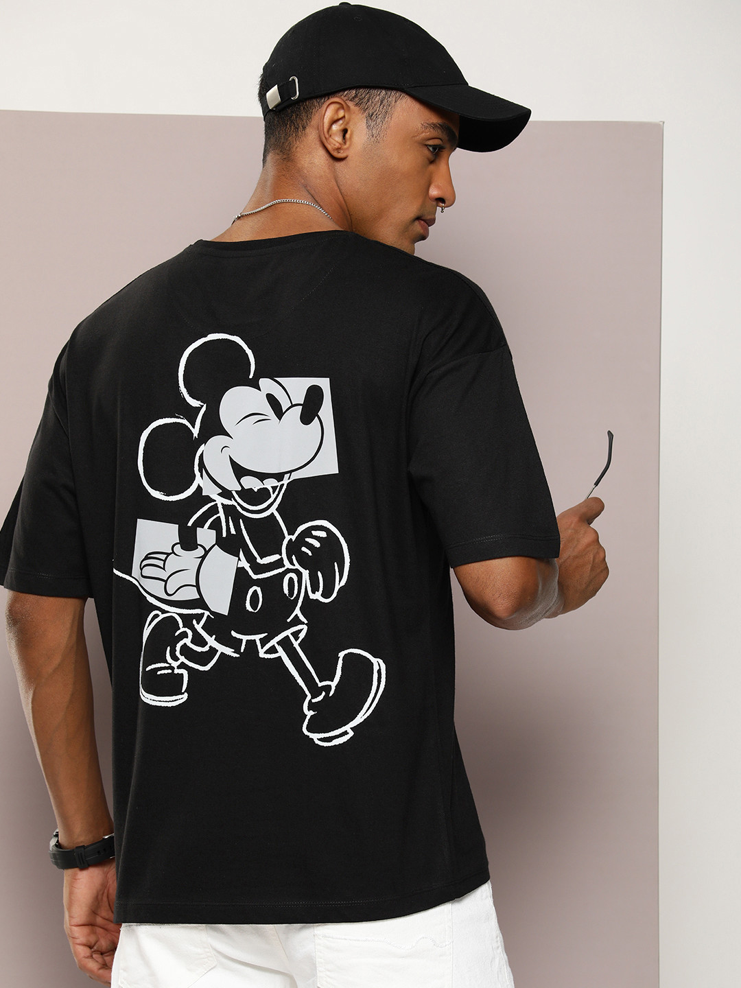 Kook N Keech Men Reflective Mickey Mouse Character Print Drop-Shoulder Oversized T-shirt