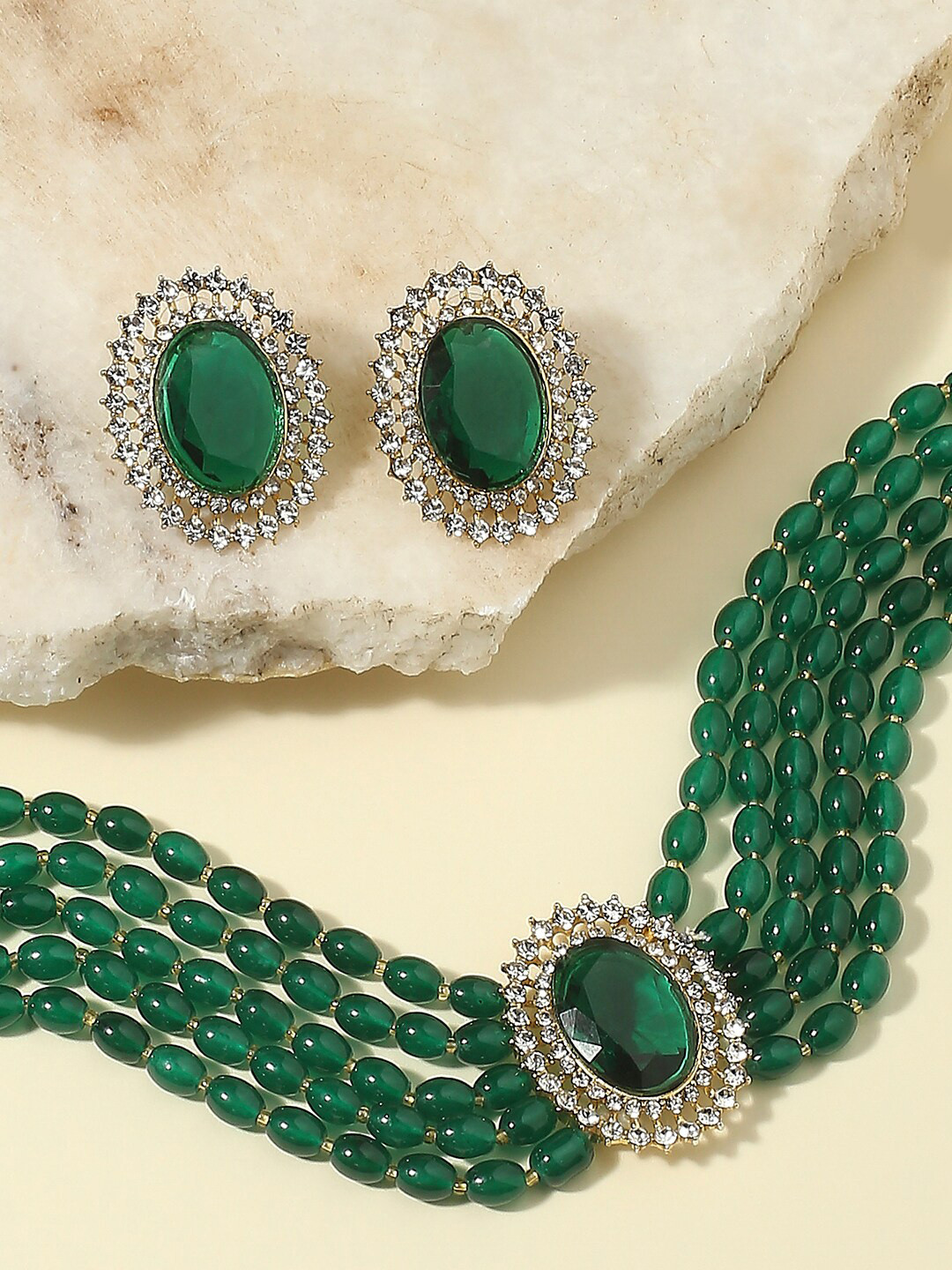 OOMPH Kundan Studded & Beaded Layered Jewellery Set
