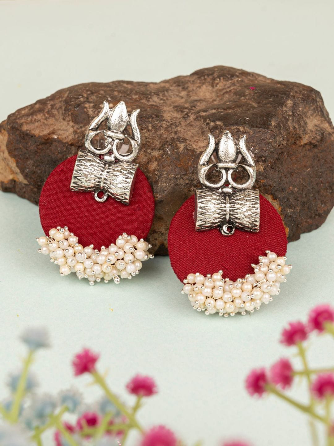 Crunchy Fashion Pearl Beaded Oxidised Circular Studs Earrings