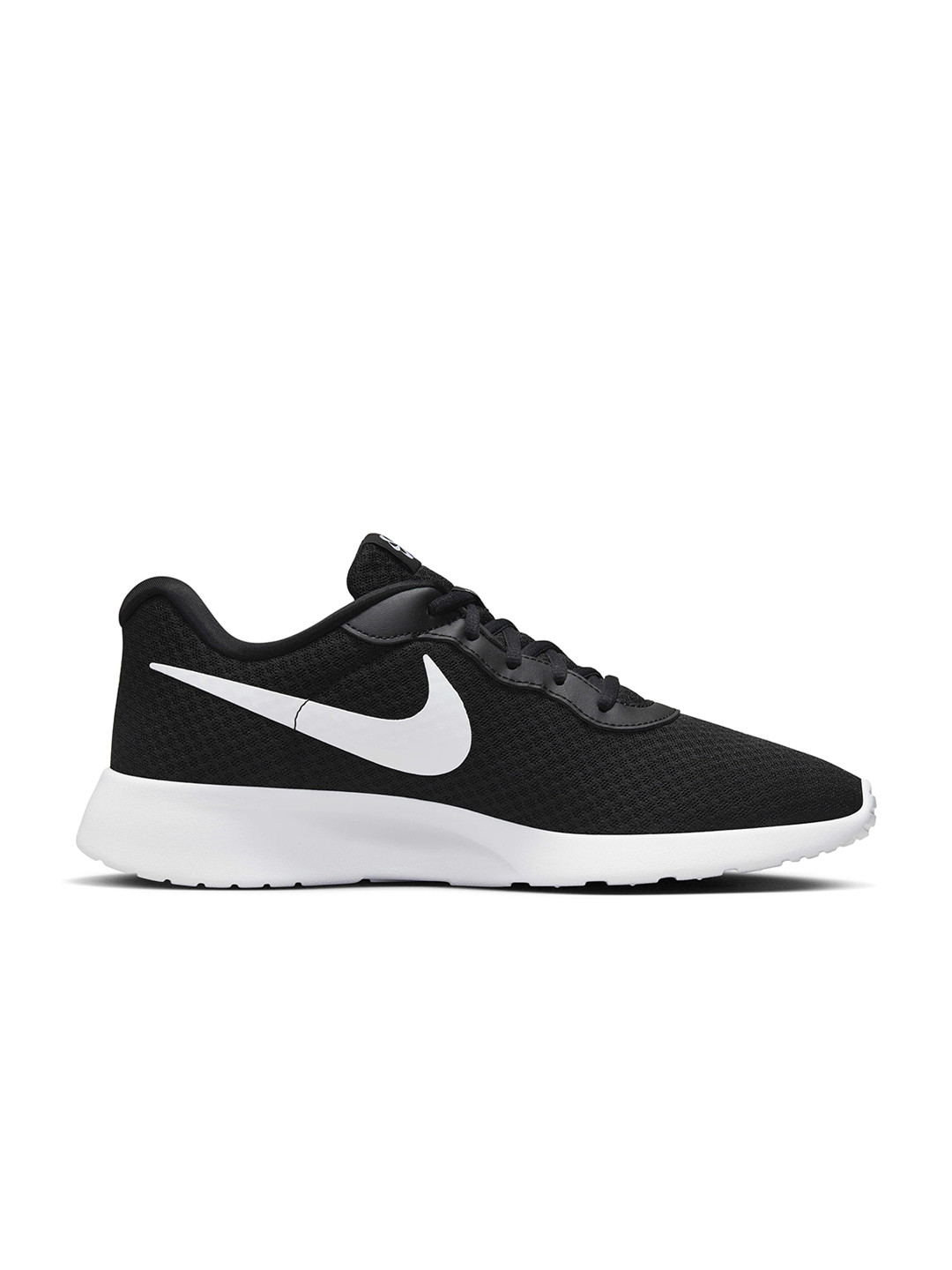 Nike Men Tanjun EasyOn Textured Lace-Up Sneaker