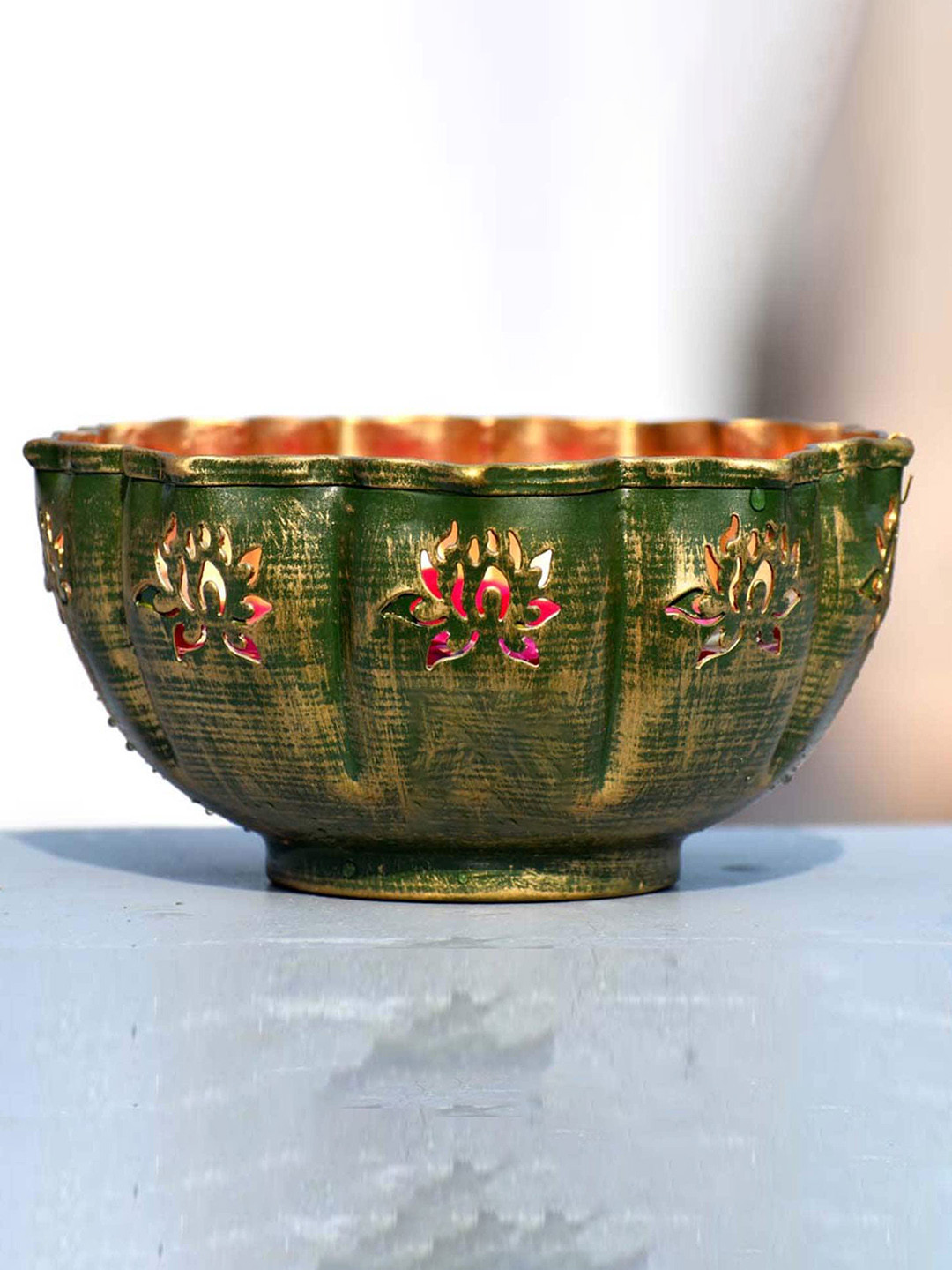 DSH Crafting Your Curiosity Green & Gold Toned Textured Decorative Bowl