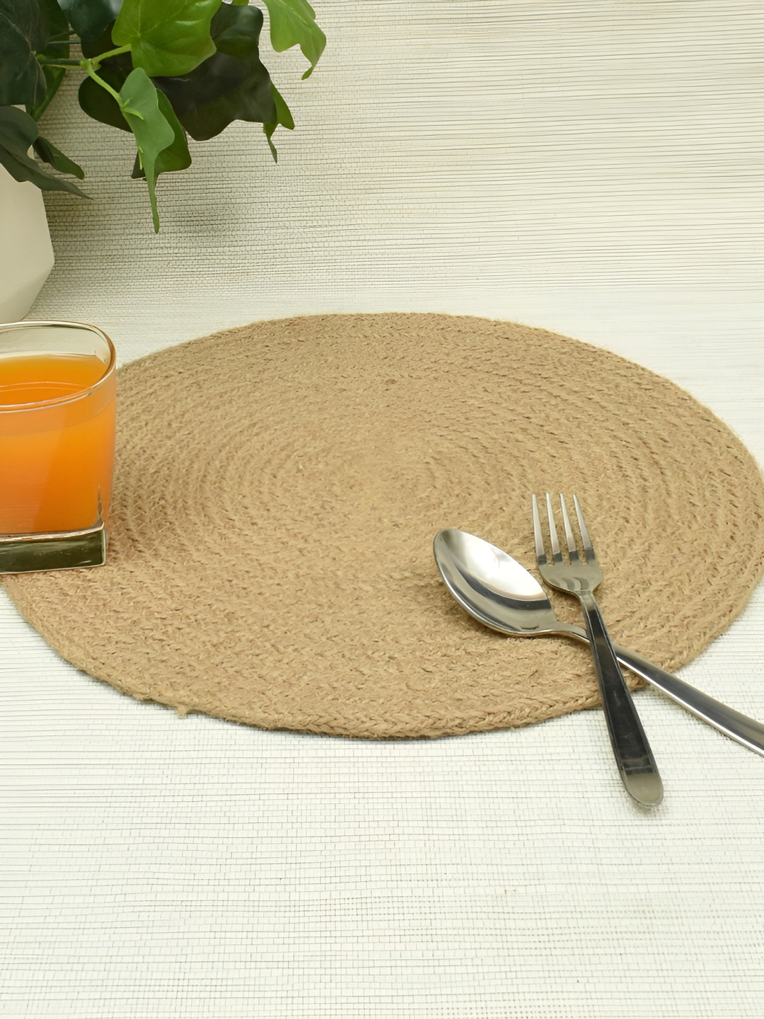 HOMADORN 4 Pieces Brown Braided Pure Cotton Round Reversible Table Placemats