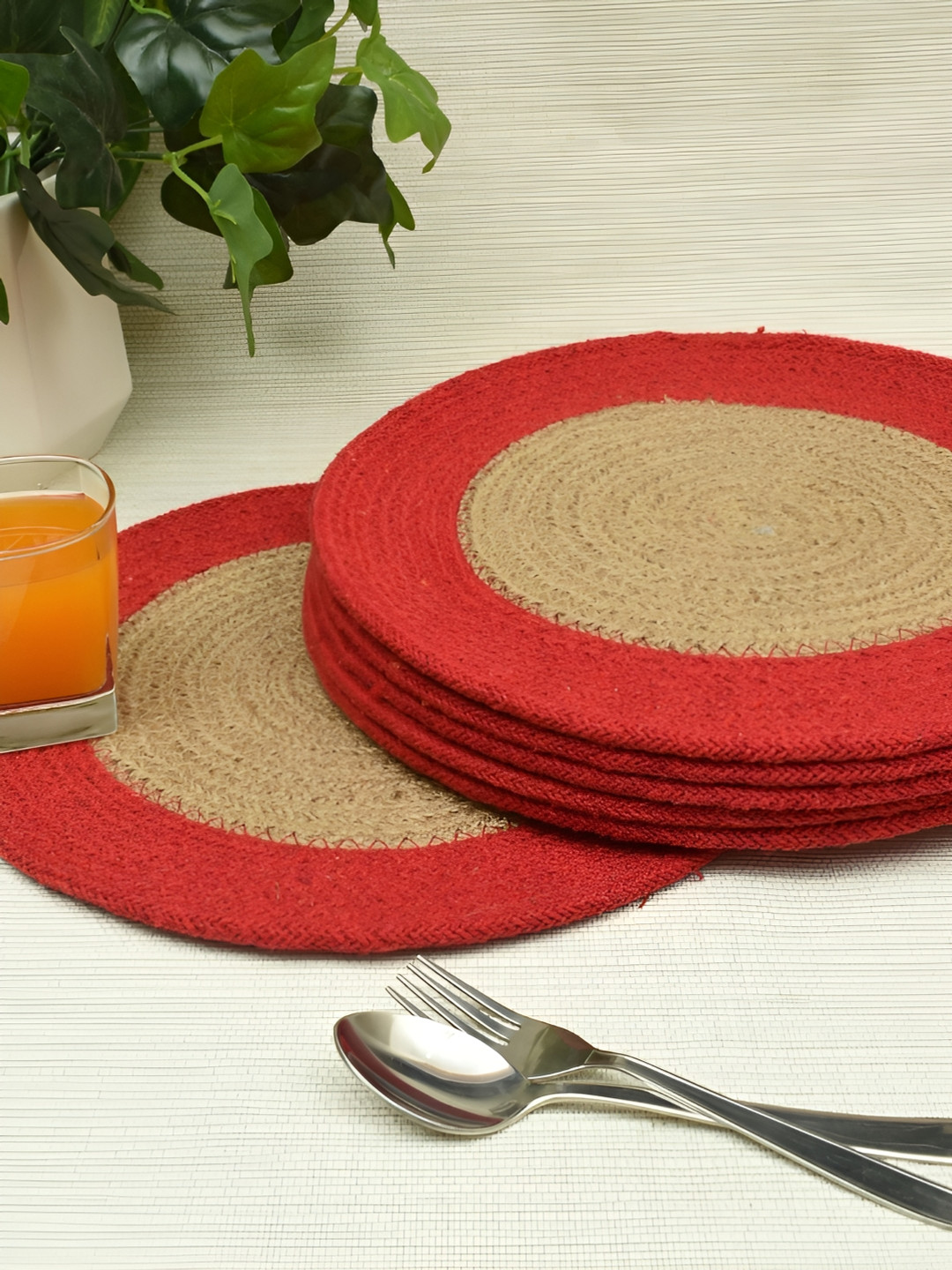HOMADORN 4 Pieces Brown & Red Braided Pure Cotton Round Reversible Table Placemats