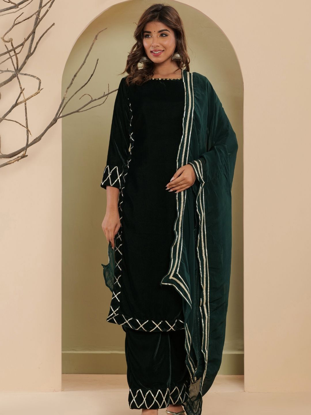 HOUSE OF JAMOTI Boat Neck Sequinned Velvet Kurta With Palazzos & Dupatta