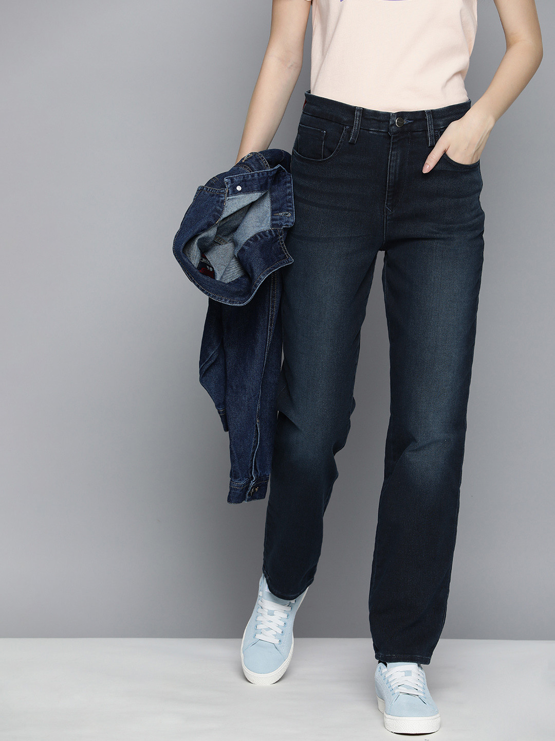 Levis Women 724 Straight Fit Mid Rise Light Fade Stretchable Jeans