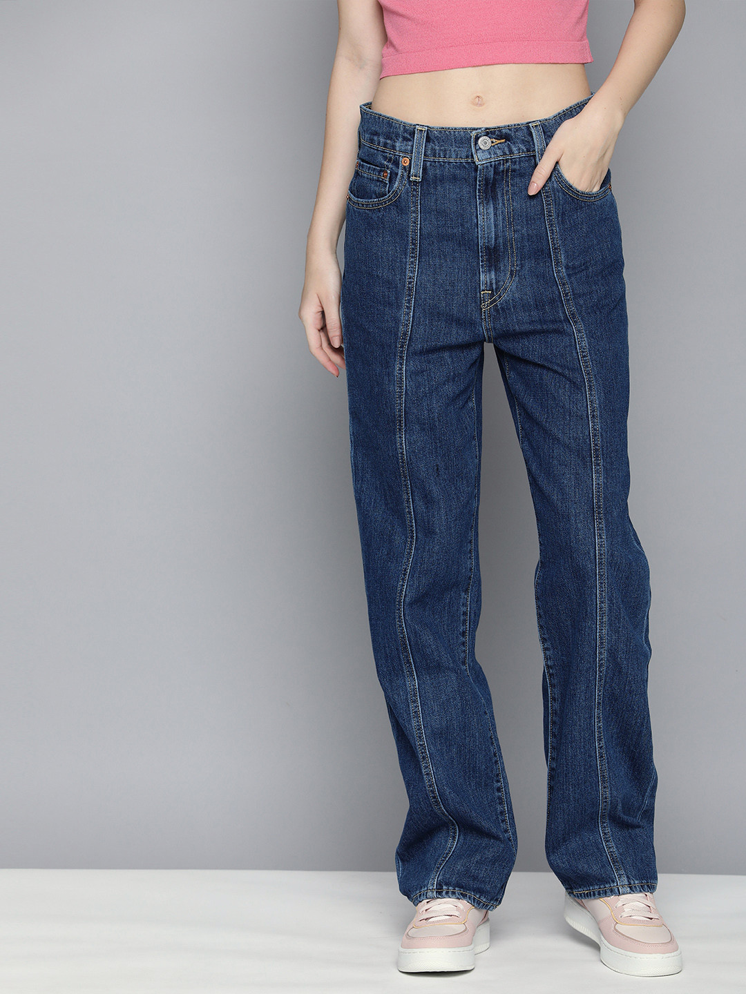 Levis Women Seamed Ribcage Straight Fit High Rise Light Fade Jeans