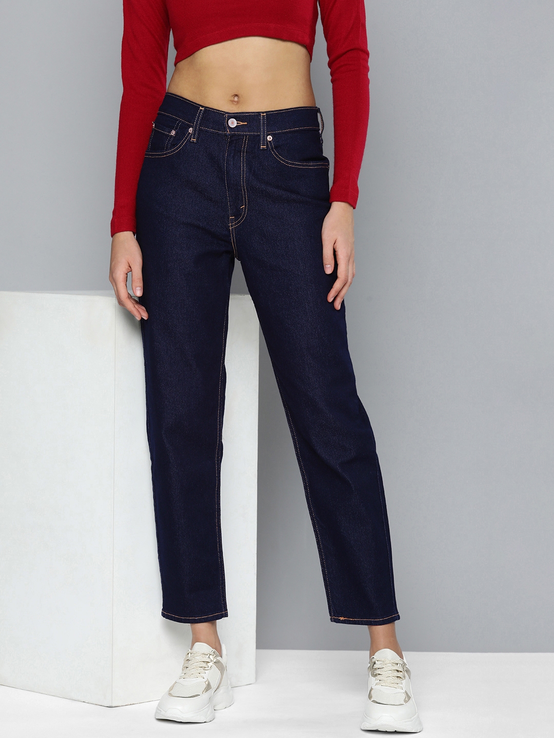 Levi's loose fit women's jeans best sale