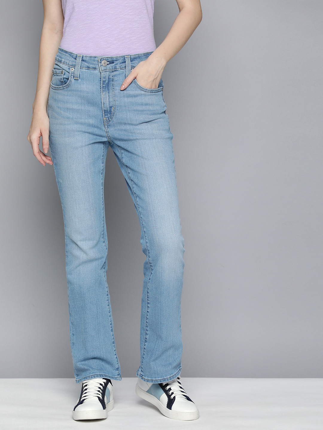 Levis Women 725 Bootcut High Rise Heavy Fade Stretchable Jeans
