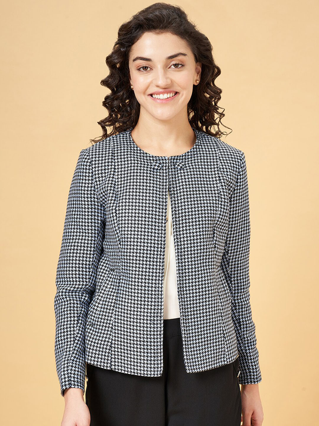 Annabelle by Pantaloons Checked Collarless Open Front Jacket