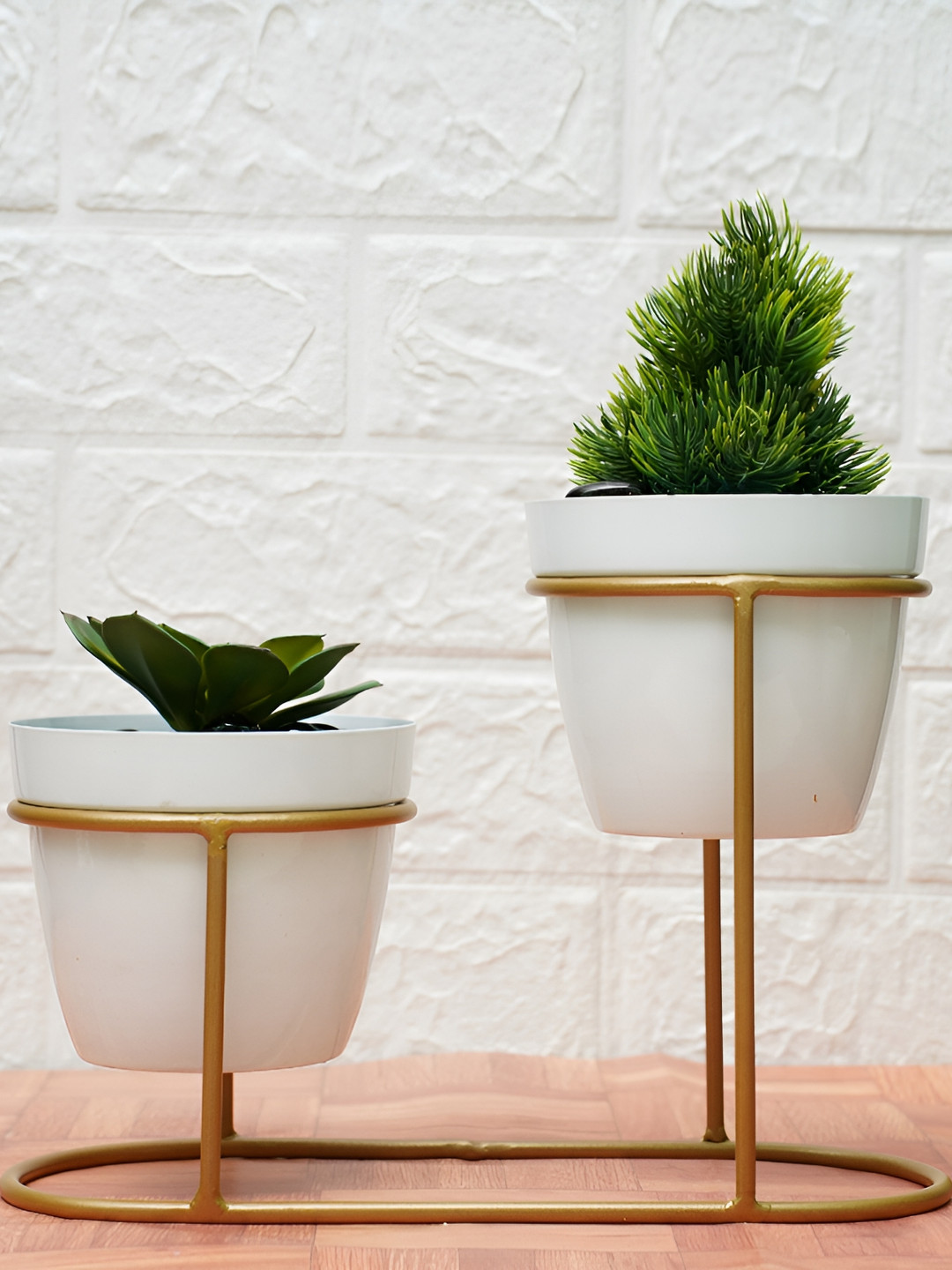 GOLD DUST 2 Pieces White & Gold Toned Metal Planters With Stand