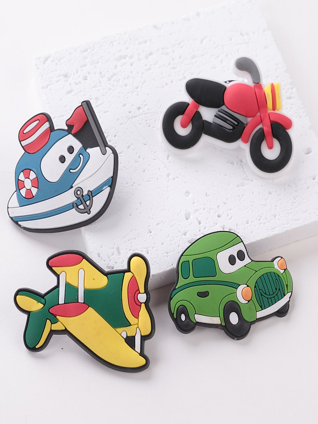 Kuber Industries Blue & Green 4 Pieces Cars Shape Decorative Fridge Magnets