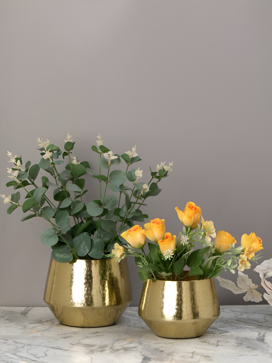 Decor de Maison Gold-Toned 2 Pieces Metal Table Planters