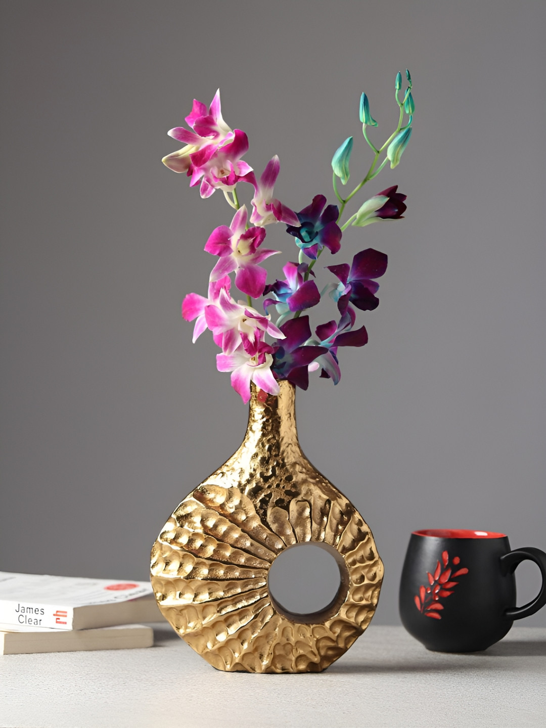 Decor de Maison Seashell Serenity GoldToned and Brown Vase