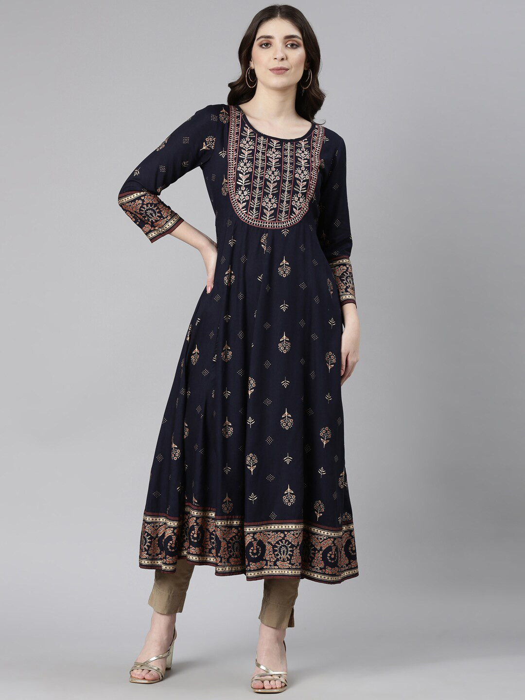 Souchii Floral Foil Printed Three-Quarter Sleeve Thread Work Pleated Anarkali Kurta