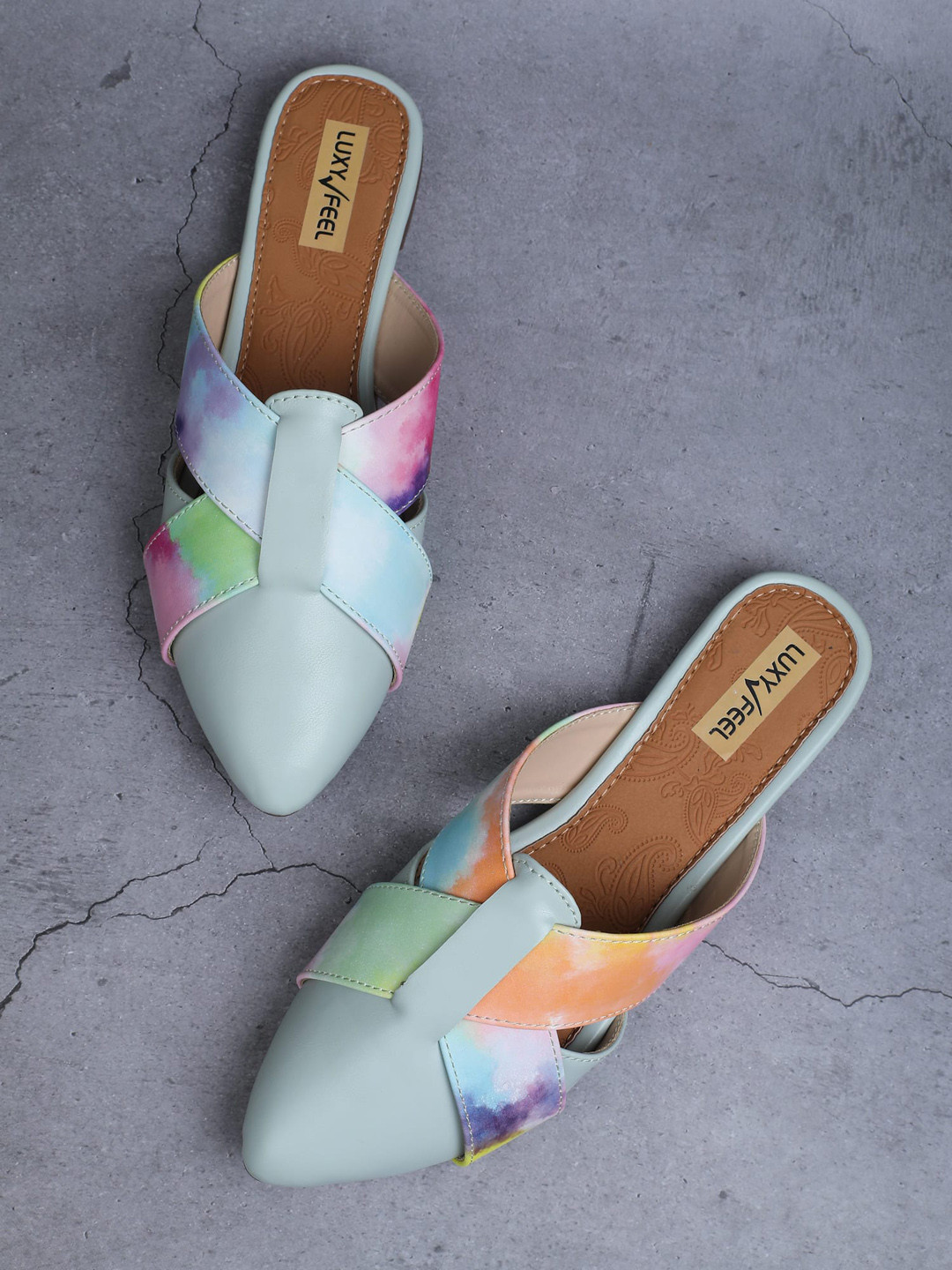 Luxyfeel Pointed Toe Printed Mules