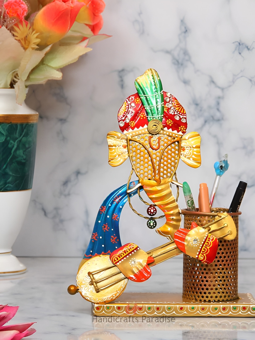 HANDICRAFTS PARADISE Ganesha Playing Guitar Pen Holder Gold Metal Metallic Study Room Hand-Crafted Medium Showpiece - 10.6 Inches