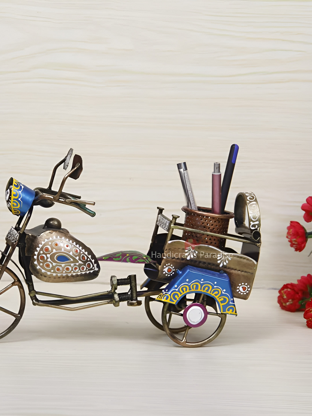 HANDICRAFTS PARADISE Bike Pen Holder Black Metal Metallic Home Office Medium Showpiece - 12.5 Inches