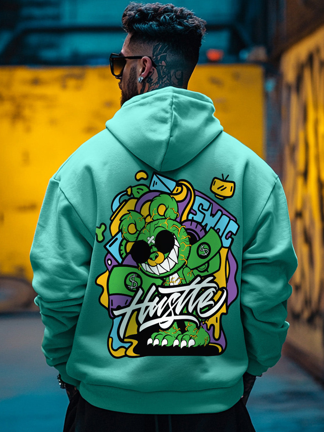 VEIRDO Men Green Graphic Printed Cotton Fleece Oversized Hooded Pullover Sweatshirt