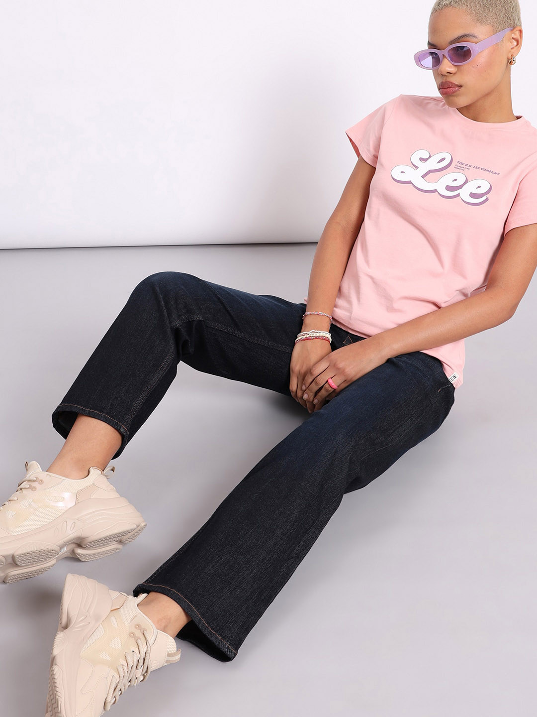 Lee Women Jane Straight Fit Mid-Rise Clean Look Stretchable Jeans