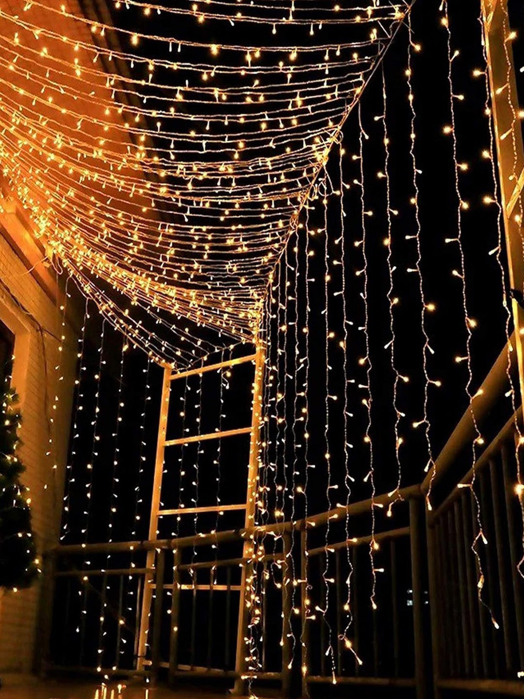 Evafly Unisex Off White Rice Shaped LED String Lights