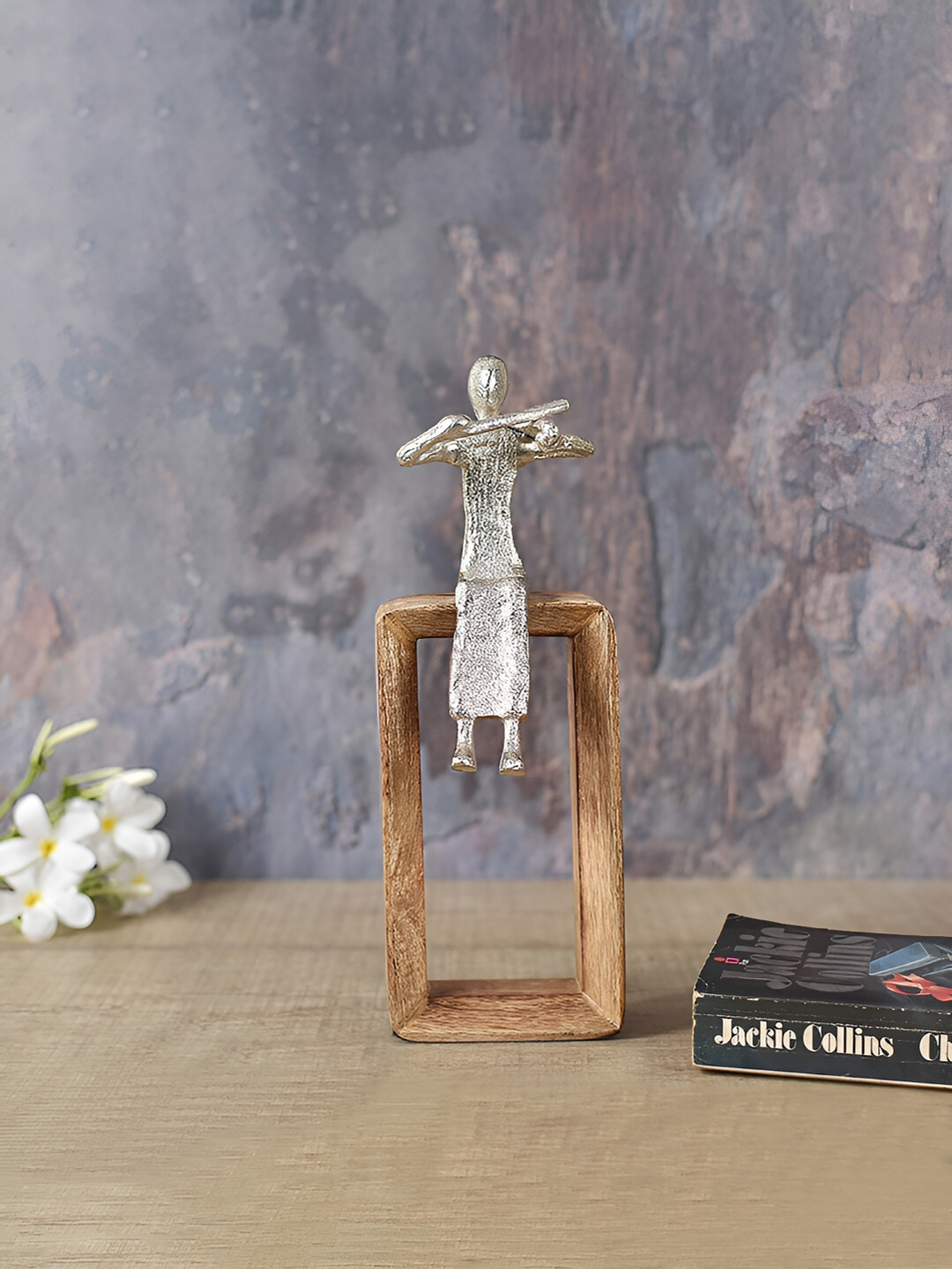 Manor House The People Musician Playing Violin Silver Metal Metallic Living Room Music Medium Showpiece - 11.9 Inches