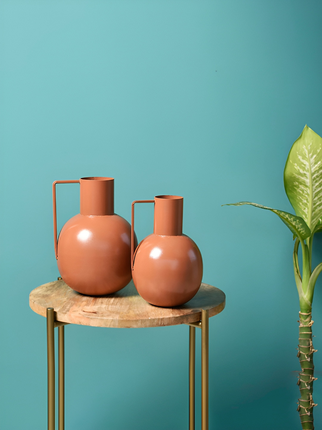 Manor House Brown 2 Pieces Surahi Shaped Flower Vases