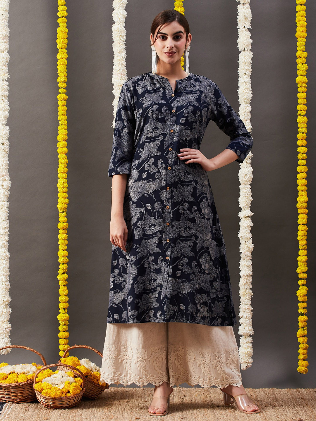 FASHOR Navy Blue Floral Printed Mandarin Collar Silk Straight Kurta