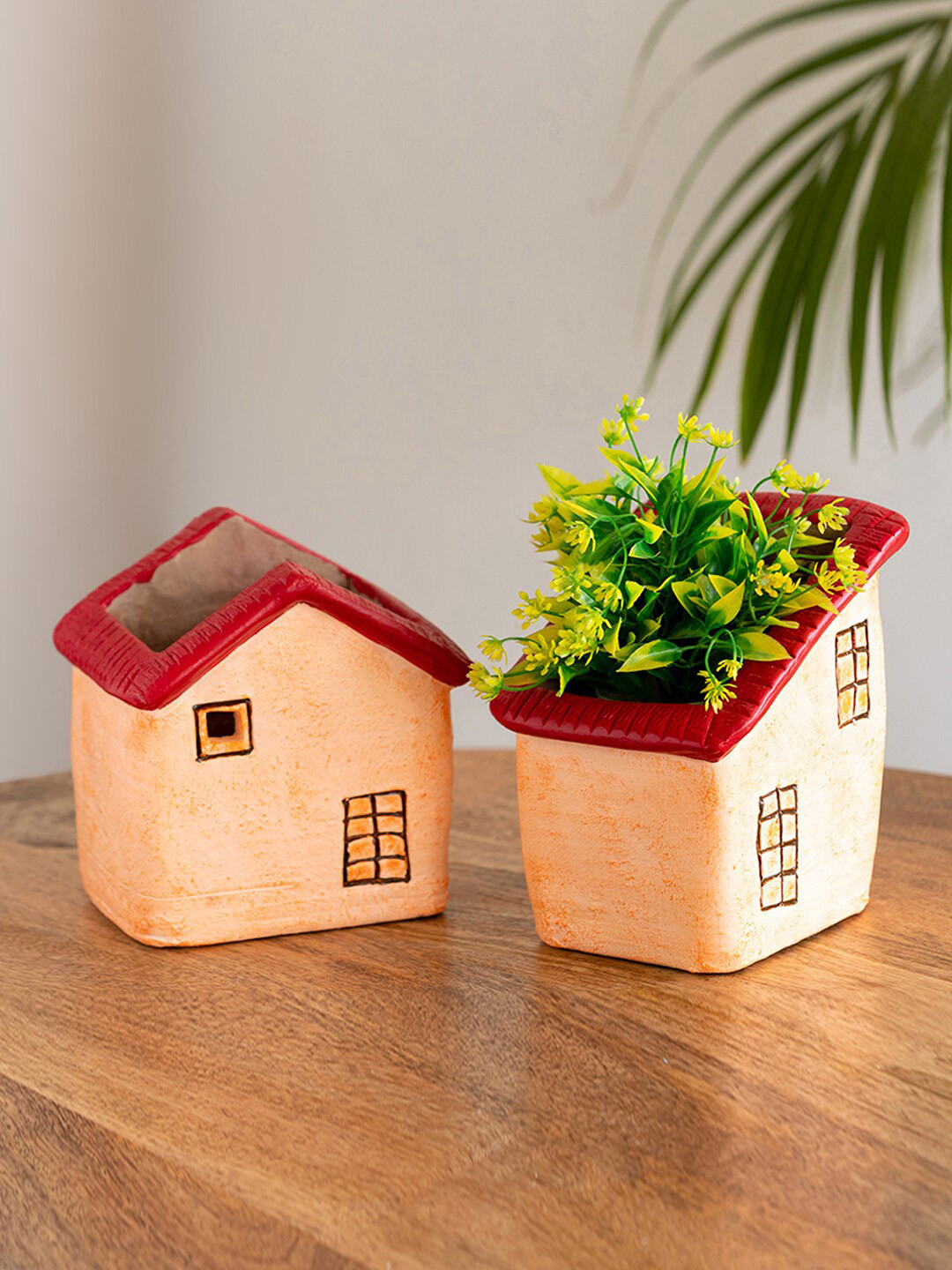 ExclusiveLane Peach Red 2 Pieces Homely Cottages Terracotta Table Planters Flower Pots