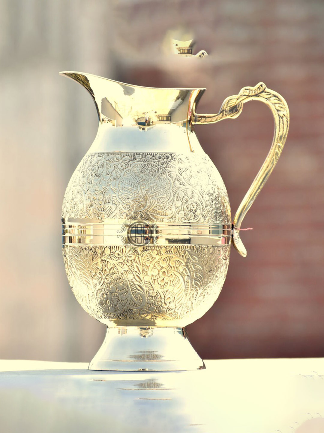 DSH Crafting Your Curiosity Gold-Toned Textured Glossy Microwave Safe Jug- 1300 ml