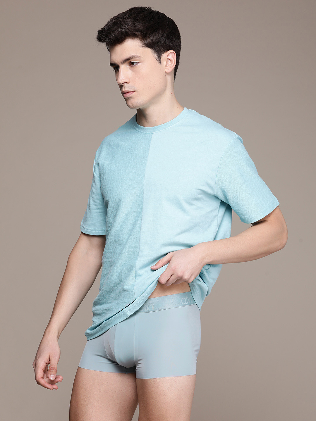 Calvin Klein Underwear Men Low Rise Trunk NB3796CYA-CYA-ARONA