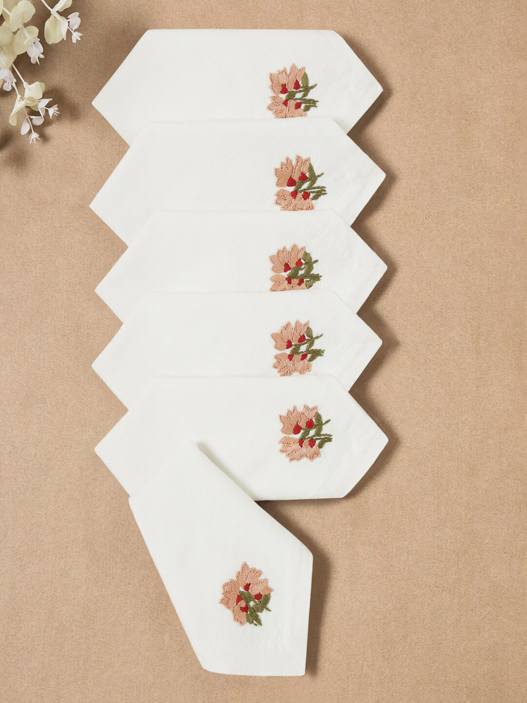 DESIGN GAATHA  Cream Coloured & Pink Embroidered Pure Cotton Table Napkins